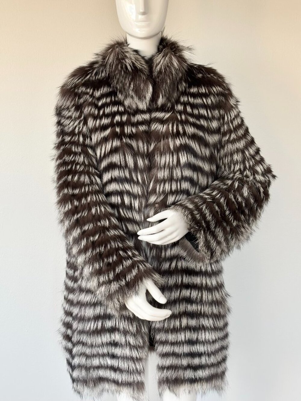 Silver Fox Fur Jacket Genuine Real Fur Coat Women New Without Tags
